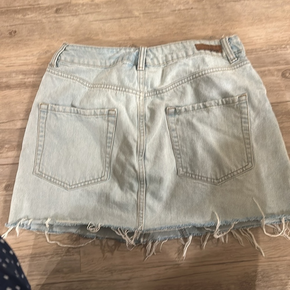 Garage Floral Embroidered Denim Mini Skirt Light Wash Y2K Size M - Picture 5 of 7
